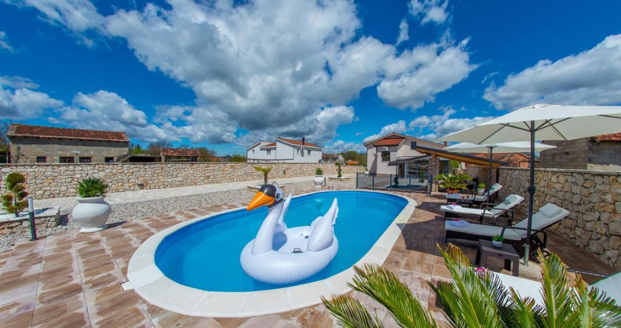 Villa Plavota Ljubuški Buitenkant foto